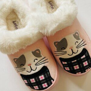 KOOBA Women's Slippers NWT Size L